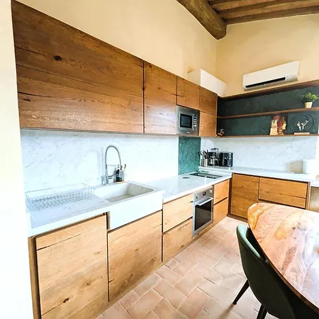 Apartamento Cozy 2br Mountain Escape - Molazzana